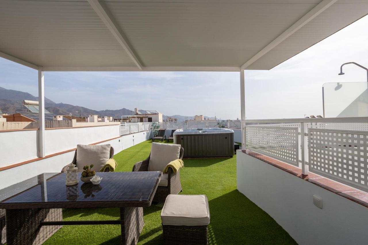Terraza Mar Y Montana Daire Nerja Dış mekan fotoğraf